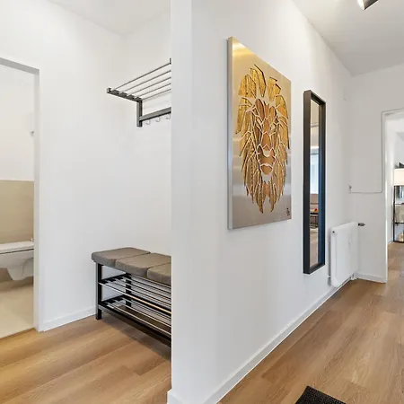 Primero Relax-home, Zentral, 92qm, Balkon Tiefgarage, 7p Augsburg