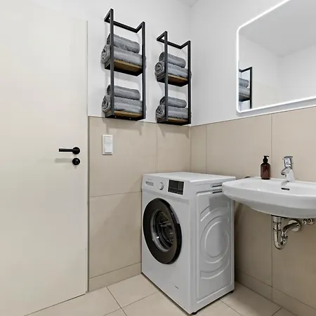 Appartamento Primero Relax-home I Premium Ab 90qm I Balkon Garage I A8-fuggerei *