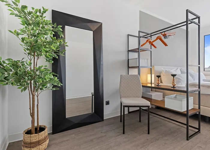 Primero Relax-home I Premium Ab 90qm I Balkon Garage I A8-fuggerei Apartment